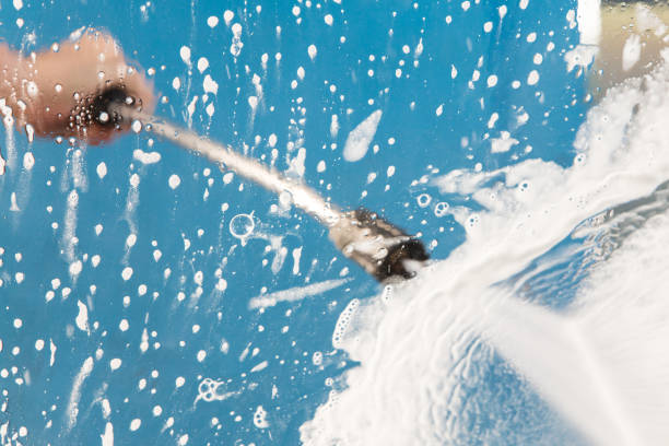 Best Driveway Pressure Washing  in Avondale, LA